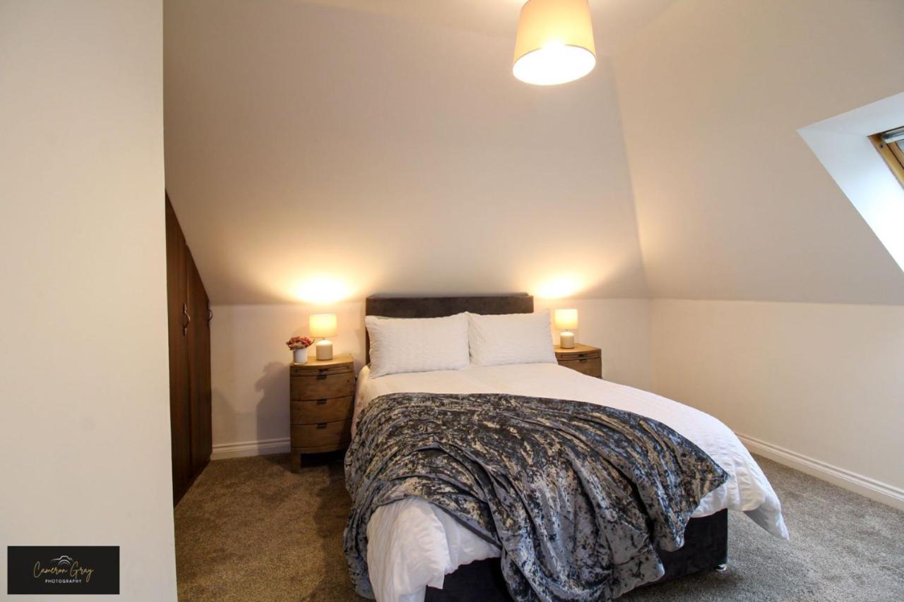 Nice 2 Bed House, Office, Wi-Fi, Free Parking Belfast Exterior foto